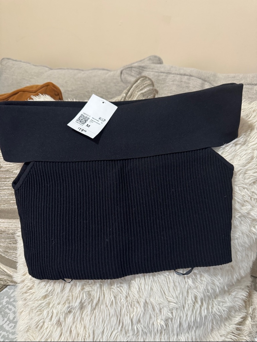 Forever 21 Black Off-Shoulder Ribbed Crop Top